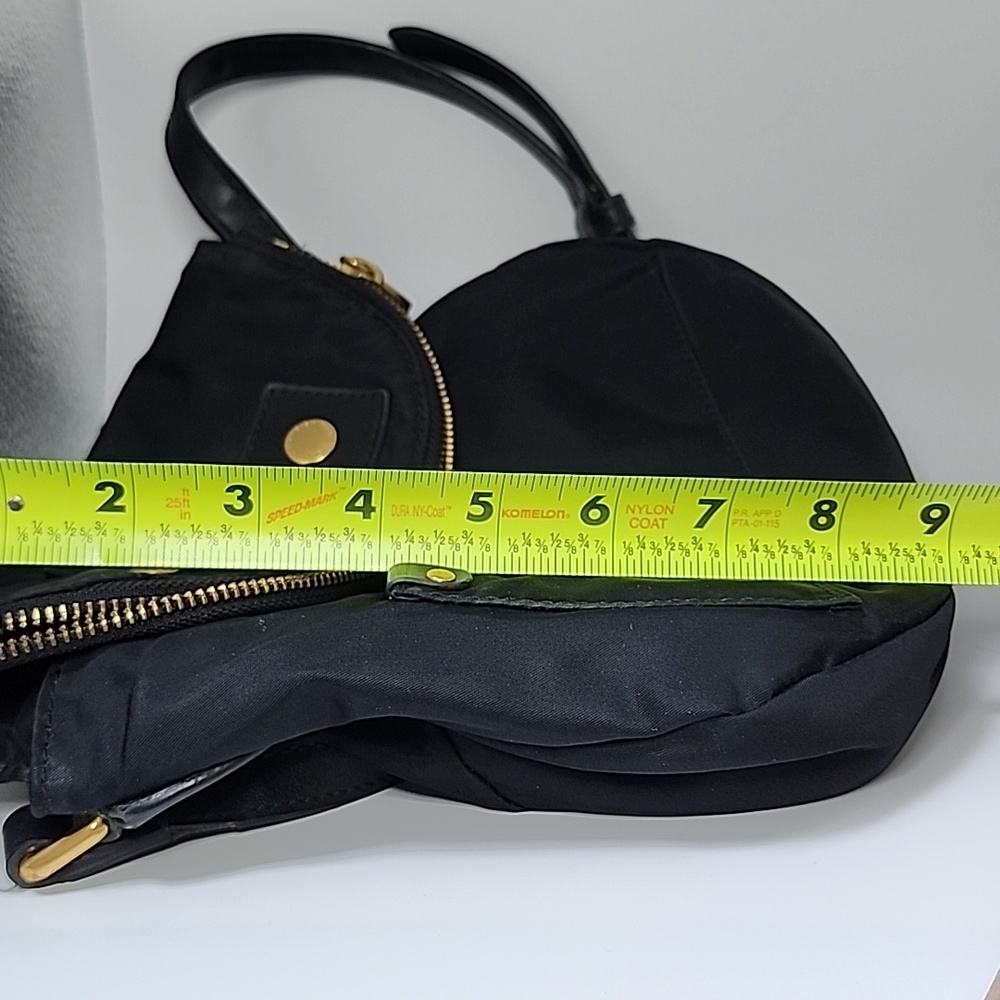 Marc By Marc Jacobs Classic Black Nylon Crossbody Bag with‎ Gold Hardware - Picture 14 of 14